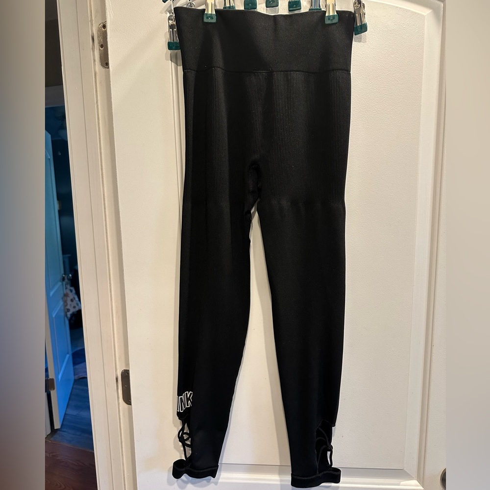 Victoria’s Secret PINK Ultimate leggings
